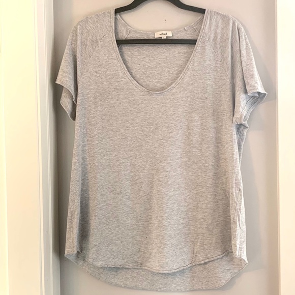 ARITZIA WILFRED Grey V-neck Cotton Tee